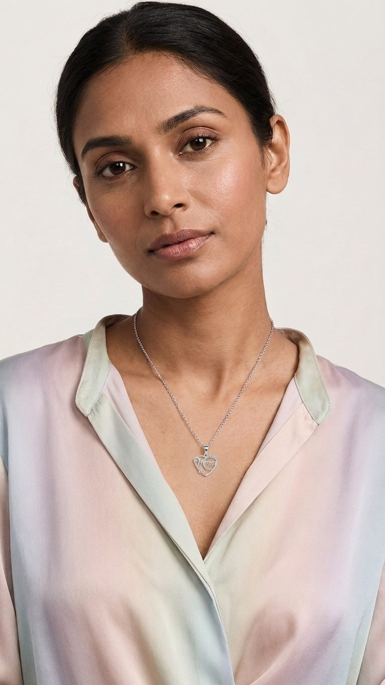 MoM PENDENT