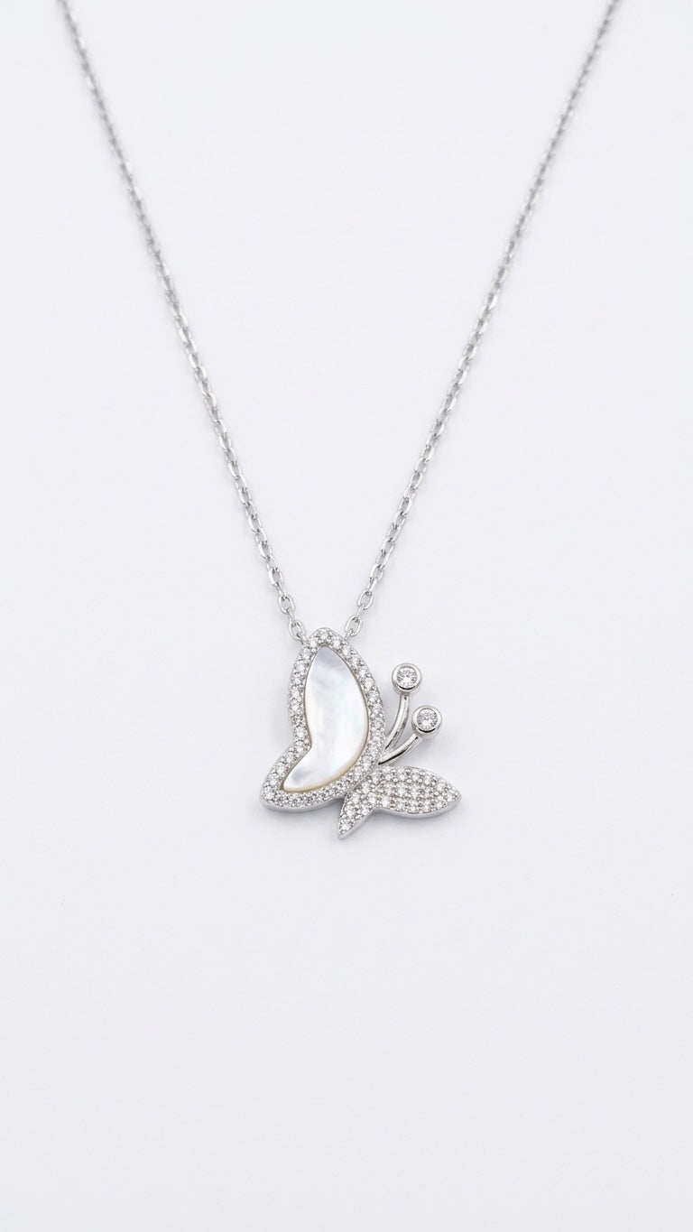 FLYING BUTTERFLY PENDENT WITH CHAIN